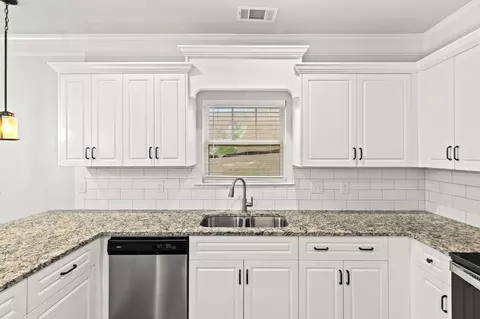 Kitchen - 4026 Cottingham Way, Augusta, GA 30909 photo 2 of 3