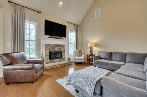 Living - 1202 Sumter Landing Ln, Evans, GA 30809 photo 2 of 3
