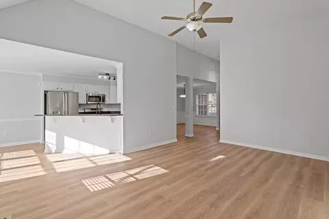 Living - 4074 Quinn Dr, Evans, GA 30809 photo 3 of 5