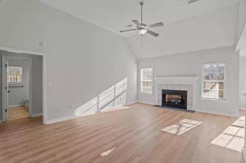 Living - 4074 Quinn Dr, Evans, GA 30809 photo 1 of 5