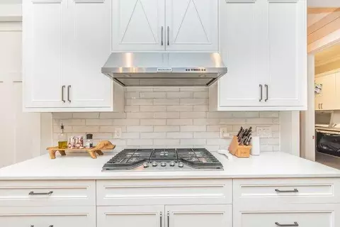 Kitchen - 753 Marsh Point Rd, Evans, GA 30809 photo 4 of 4