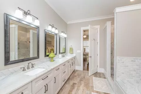 Bath - 753 Marsh Point Rd, Evans, GA 30809 photo 5 of 16