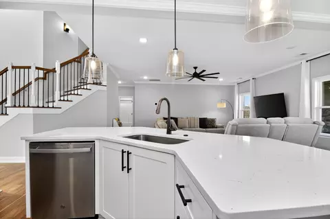 Kitchen - 638 Bunchgrass St, Evans, GA 30809 photo 5 of 7