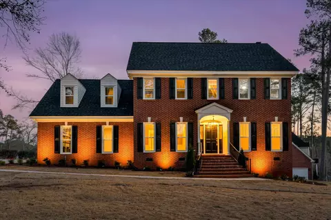 2 Shadowmoor Ct, North Augusta, SC 29841
