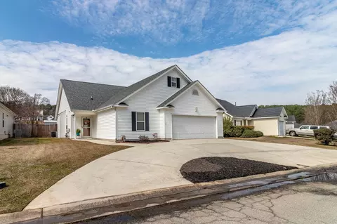456 Connemara Trl, Evans, GA 30809
