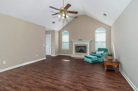 Living - 456 Connemara Trl, Evans, GA 30809 photo 2 of 8