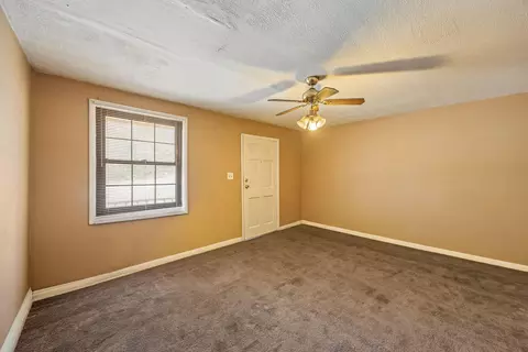 Living - 481 Boy Scout Rd, Augusta, GA 30909 photo 1 of 2