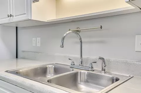 Kitchen - 702 Creekside Dr, Evans, GA 30809 photo 3 of 7