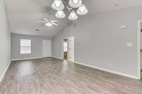 Living - 702 Creekside Dr, Evans, GA 30809 photo 5 of 6