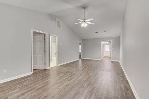 Living - 702 Creekside Dr, Evans, GA 30809 photo 4 of 6