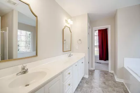 Bath - 4097 Eagle Nest Dr, Evans, GA 30809 photo 2 of 4