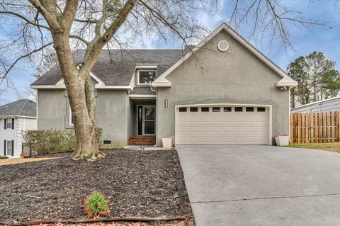 Exterior - 736 Low Meadow Dr, Evans, GA 30809 photo 1 of 10