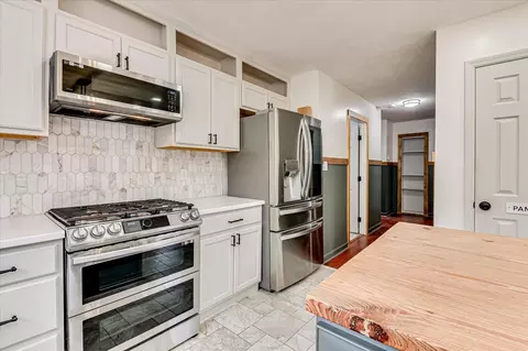 Kitchen - 736 Low Meadow Dr, Evans, GA 30809 photo 8 of 8