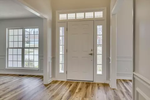 Entry Way - 839 Prairie Ln, Evans, GA 30809 photo 1 of 5