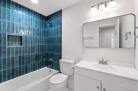 Bath - 3635 W Bermuda Cir, Augusta, GA 30909 photo 3 of 3
