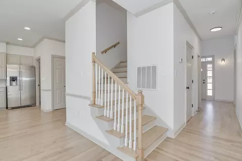 Entry Way - 934 Deercrest Cir, Evans, GA 30809 photo 6 of 14