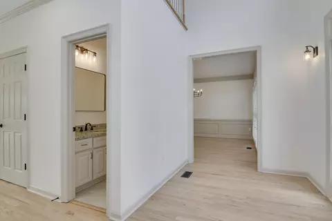 Entry Way - 934 Deercrest Cir, Evans, GA 30809 photo 3 of 14