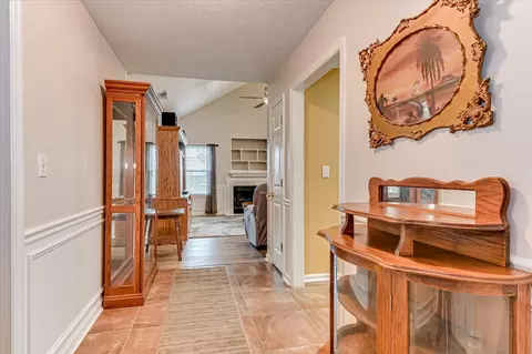 Entry Way - 910 Sawbuck Way, Evans, GA 30809 photo 2 of 2