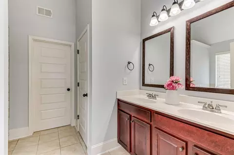 Entry Way - 2422 Sunflower Dr, Evans, GA 30809 photo 6 of 7