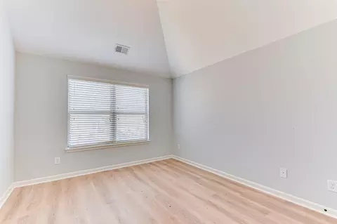 Bedroom - 2422 Sunflower Dr, Evans, GA 30809 photo 2 of 5