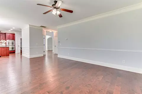 Living - 2422 Sunflower Dr, Evans, GA 30809 photo 3 of 8