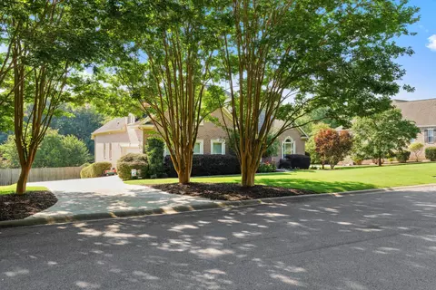 1456 Knob Hill Cir, Evans, GA 30809