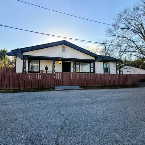 1004 Kent St, Augusta, GA 30901