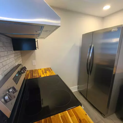 Kitchen - 1004 Kent St, Augusta, GA 30901 photo 3 of 5