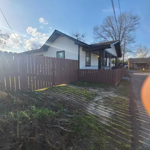 Exterior - 1004 Kent St, Augusta, GA 30901 photo 15 of 19