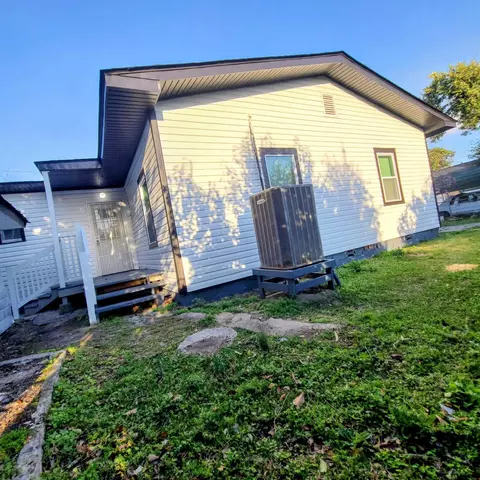 Exterior - 1004 Kent St, Augusta, GA 30901 photo 10 of 19