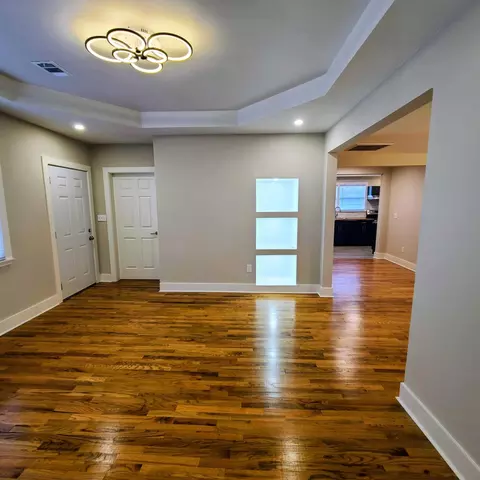 Living - 1004 Kent St, Augusta, GA 30901 photo 1 of 4