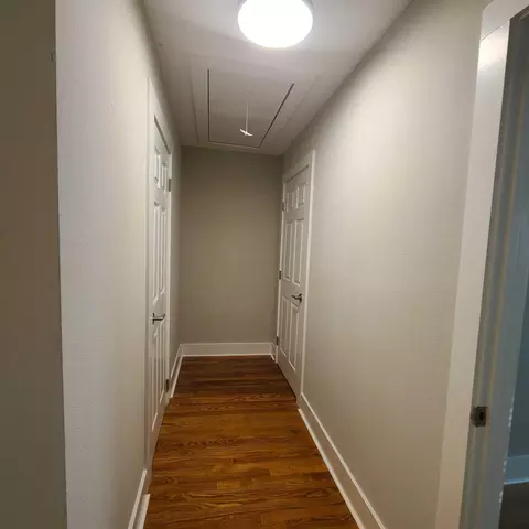 Entry Way - 1004 Kent St, Augusta, GA 30901 photo 2 of 5
