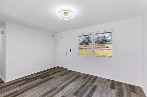 Living - 1036 Bertram Rd, Augusta, GA 30909 photo 2 of 6
