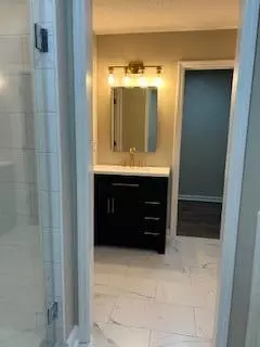 Bath - 433 Cambridge Cir, Augusta, GA 30909 photo 2 of 4