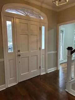 Entry Way - 433 Cambridge Cir, Augusta, GA 30909 photo 1 of 3