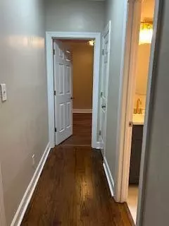 Entry Way - 433 Cambridge Cir, Augusta, GA 30909 photo 3 of 3