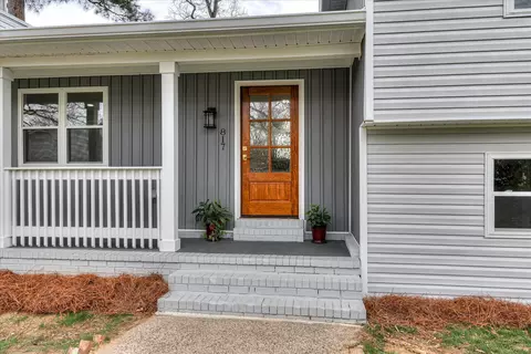Exterior - 817 Mitchell St, Augusta, GA 30907 photo 5 of 11