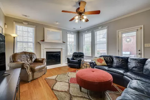 Living - 715 Avrett Cir, Evans, GA 30809 photo 7 of 8
