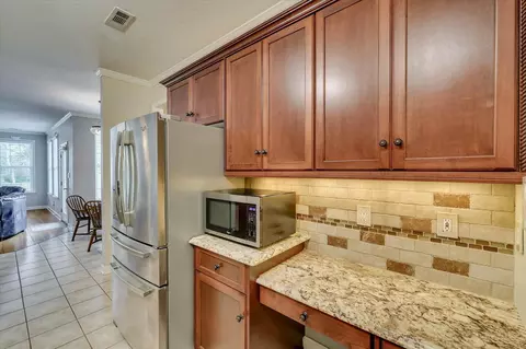 Kitchen - 715 Avrett Cir, Evans, GA 30809 photo 6 of 8