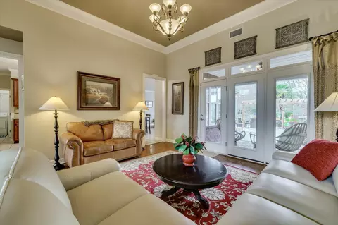 Living - 715 Avrett Cir, Evans, GA 30809 photo 1 of 8