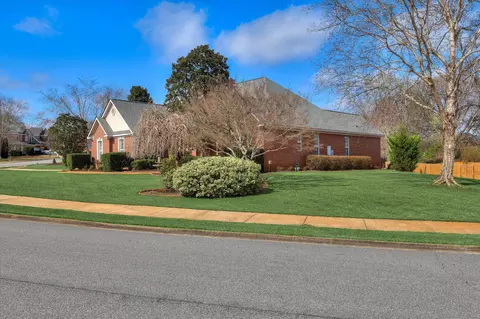 Exterior - 715 Avrett Cir, Evans, GA 30809 photo 4 of 12