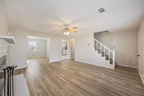 Living - 634 Kemper Dr, Evans, GA 30809 photo 1 of 4