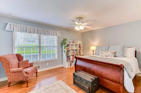 Bedroom - 3014 Walton Way, Augusta, GA 30909 photo 1 of 5