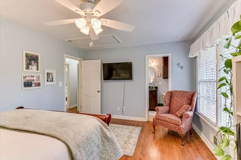 Bedroom - 3014 Walton Way, Augusta, GA 30909 photo 2 of 5