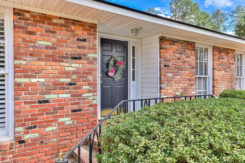 Exterior - 3014 Walton Way, Augusta, GA 30909 photo 4 of 11