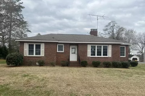 124 Tignall Rd, Washington, GA 30673