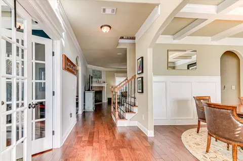 Entry Way - 445 Jade Dr, Martinez, GA 30907 photo 2 of 6