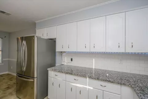 Kitchen - 3033 Mabus Dr, Augusta, GA 30909 photo 5 of 5