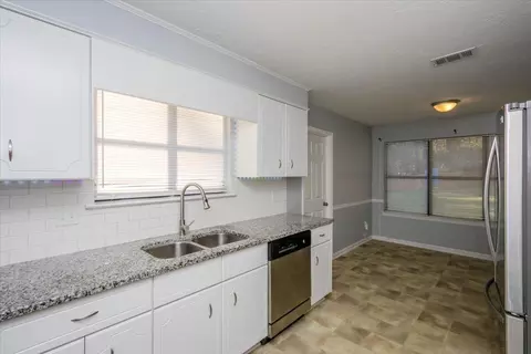 Kitchen - 3033 Mabus Dr, Augusta, GA 30909 photo 3 of 5