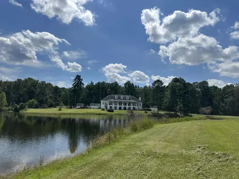 4152 Big Oak Dr, Hephzibah, GA 30815